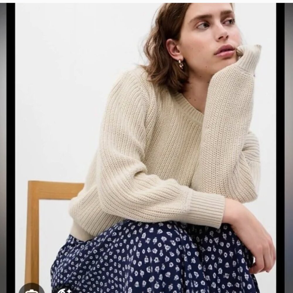 Gap Shaker-Stitch Crewneck Sweater in Chino Beige- Size Small Tall